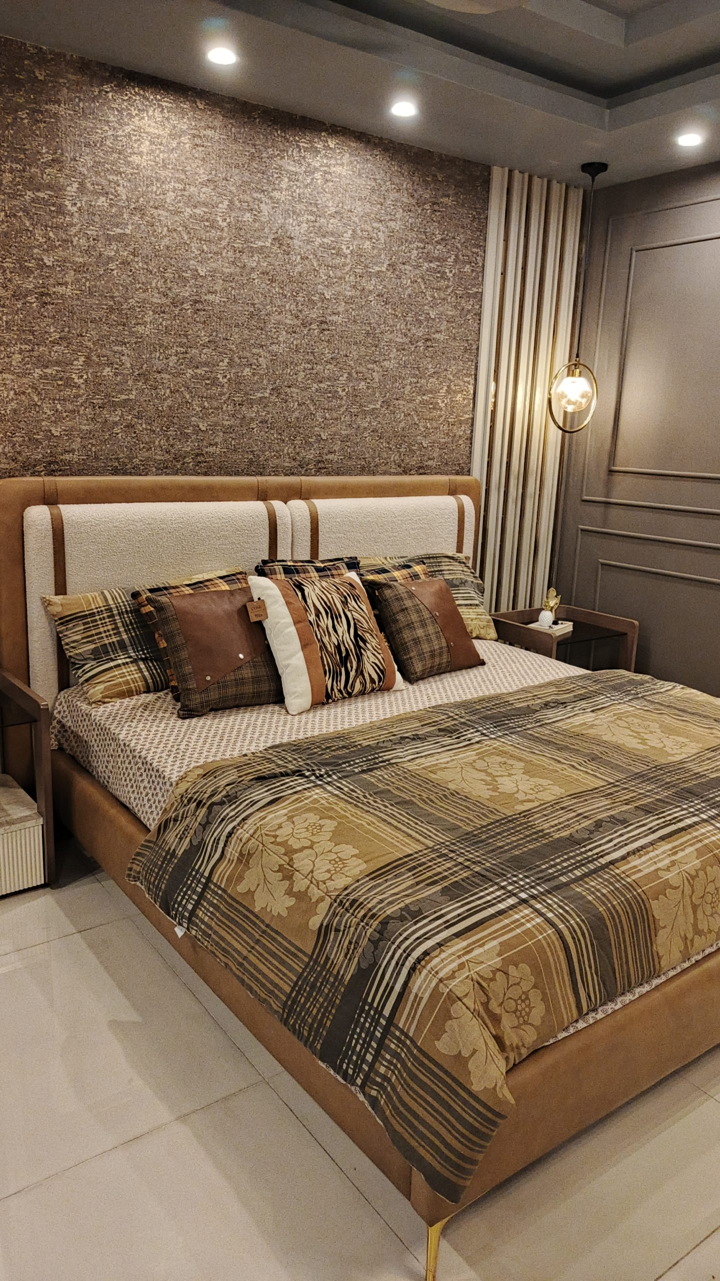 Modern Wooden Bed with Upholstered Headboard – King/Queen Size | EasyDecor - Image 2